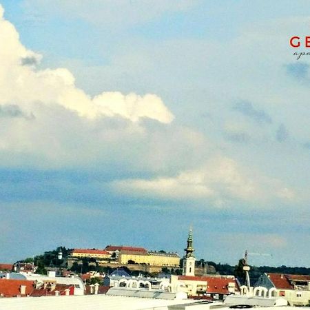Gemini Apartment 3 - Modern Apartment With City View Нови Сад Екстериор снимка